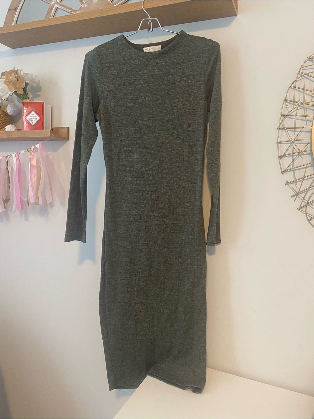 Hot & Delicious Olive Green Long Sleeve Ribbed Midi Dress